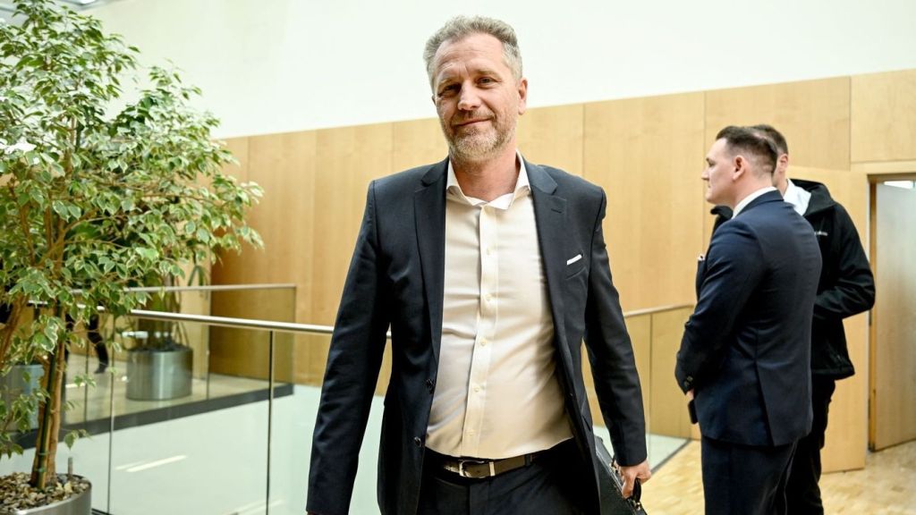 Egy EP-képviselő vizsgálatot követel Brüsszel ellen a magyar választások&nbsp;miatt