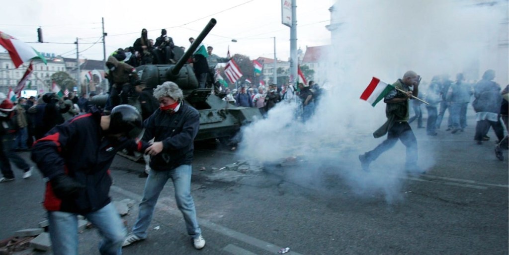 Az Ír Nagykövetség figyelmeztetést adott ki: tüntetések és fokozott biztonsági intézkedések várhatók Budapesten a vasárnapi országgyűlési választások miatt