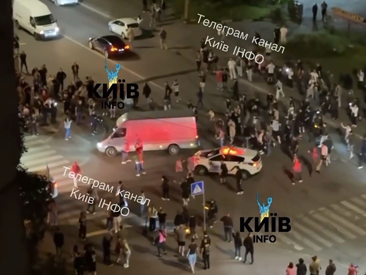 Kijev Troescsina negyedében tömeges tiltakozás tört ki a kényszermobilizáció ellen – összecsapások a TCK-val és a rendőrséggel